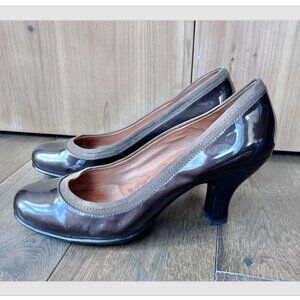 Sofft Patent Leather Bronze Dress Pumps Size 7.5 Metallic Comfort Heels Classic
